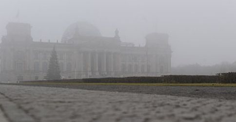 Bundestag im Nebel Bundestag im Nebel